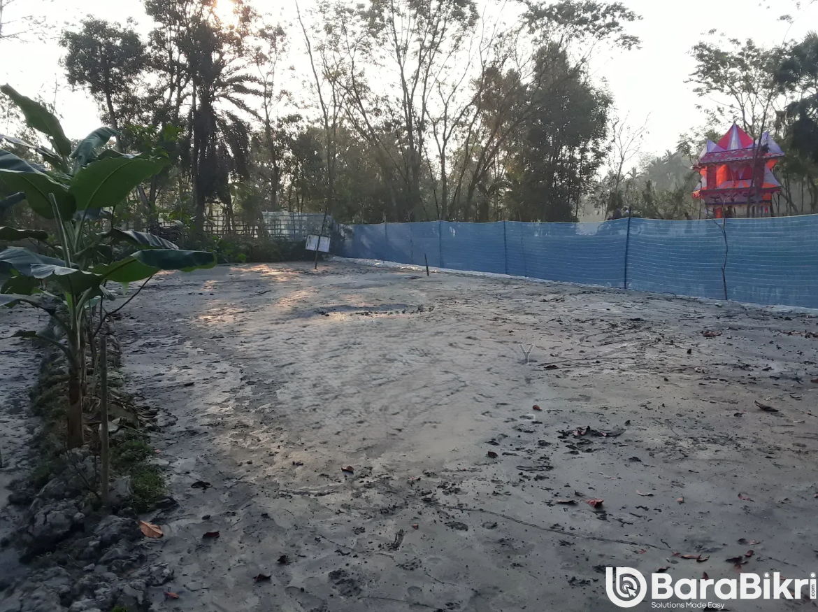 Agricultural plot under 5k