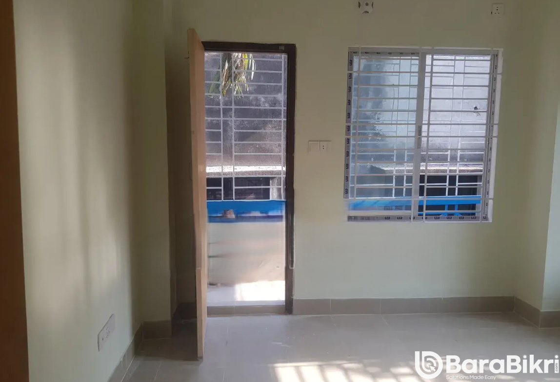 Ahmed Nagar 2 BHK apartment