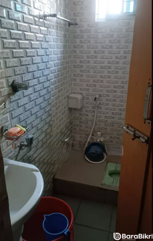 3 bedroom flat with Titas gas Mohammadpur