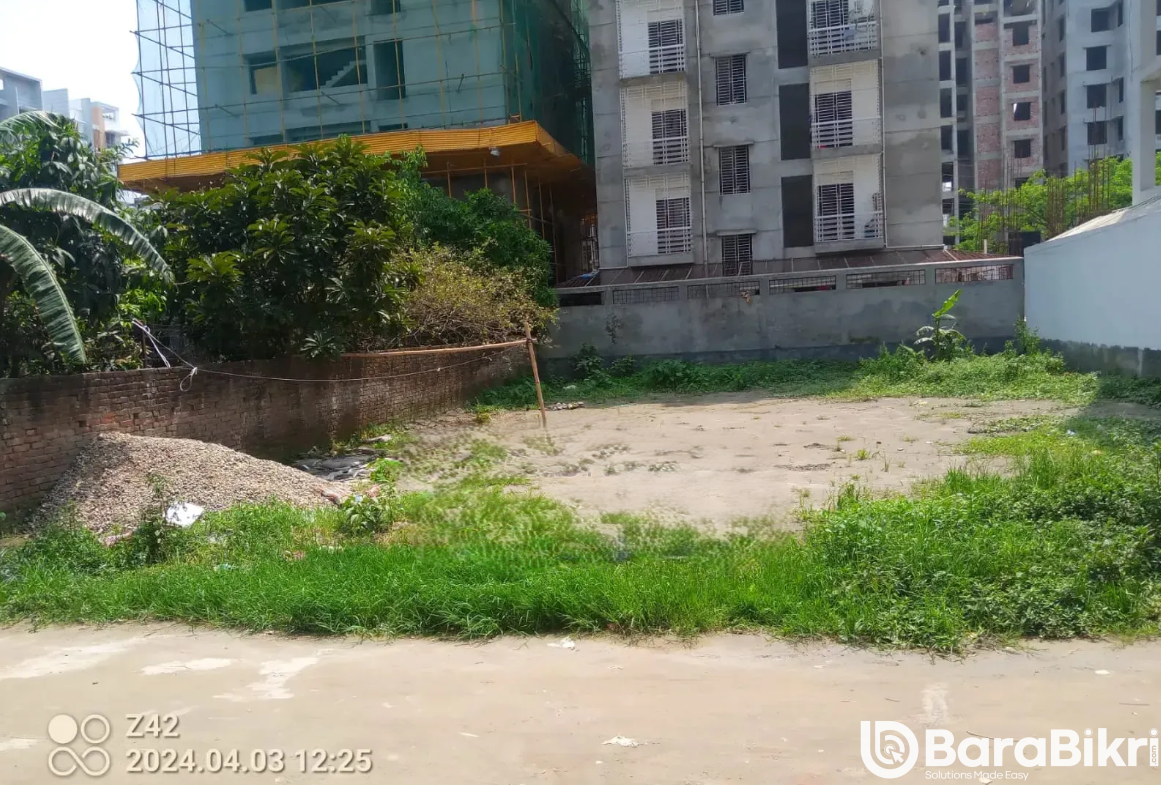 Bashundhara N block plot sale