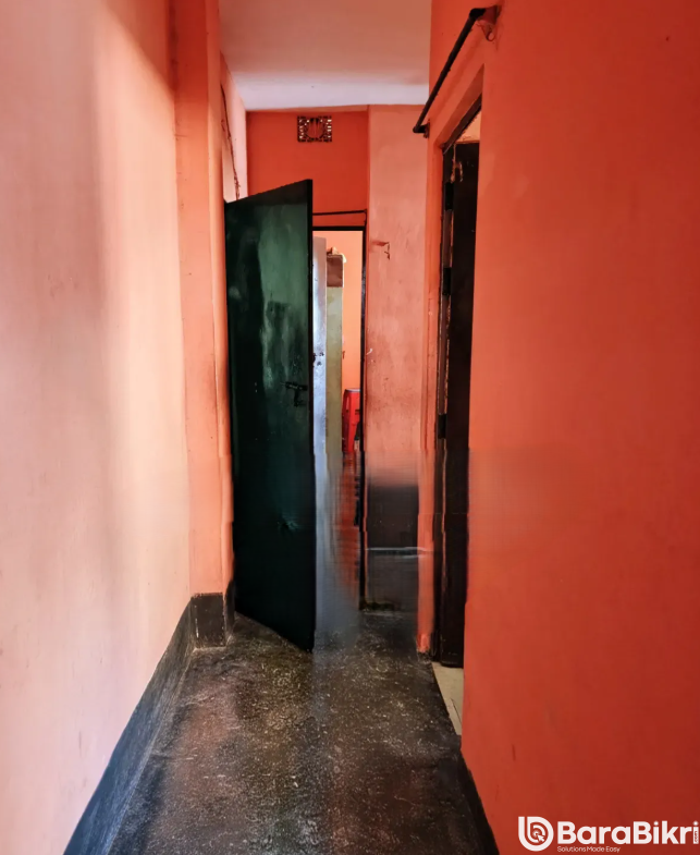 Flat near Dhaka-Chittagong highway