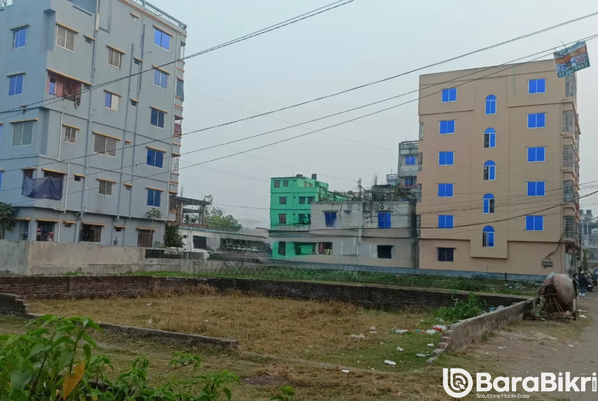Land for sale in Barishal Notun Bazar