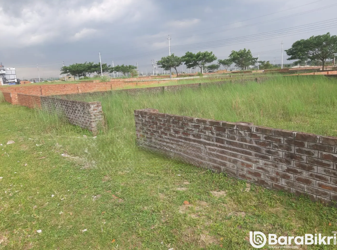 Ready plots for sale in Bashundhara R/A