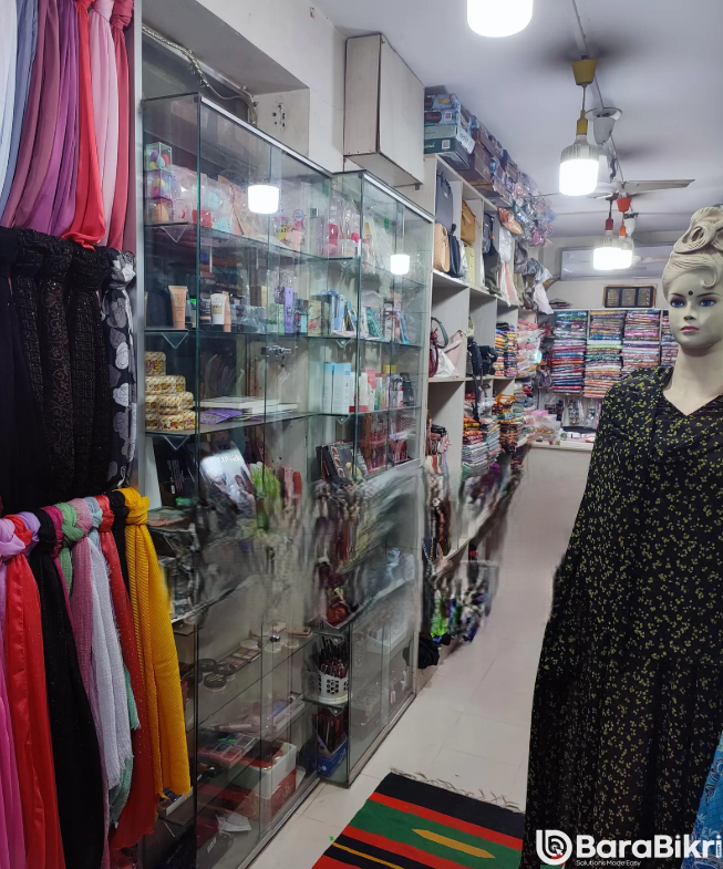 Furnished women's boutique shop handover