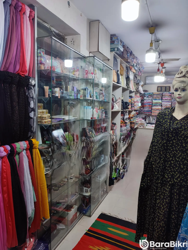 Furnished women's boutique shop handover