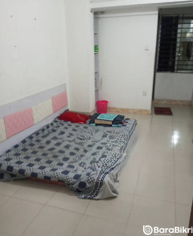 Semi-furnished apartment near Pallabi metro station