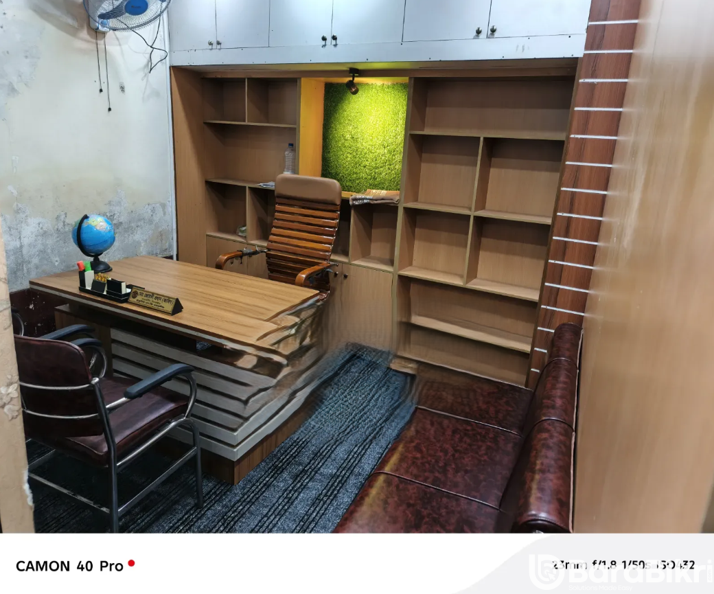 Commercial office rent in Fakirapool
