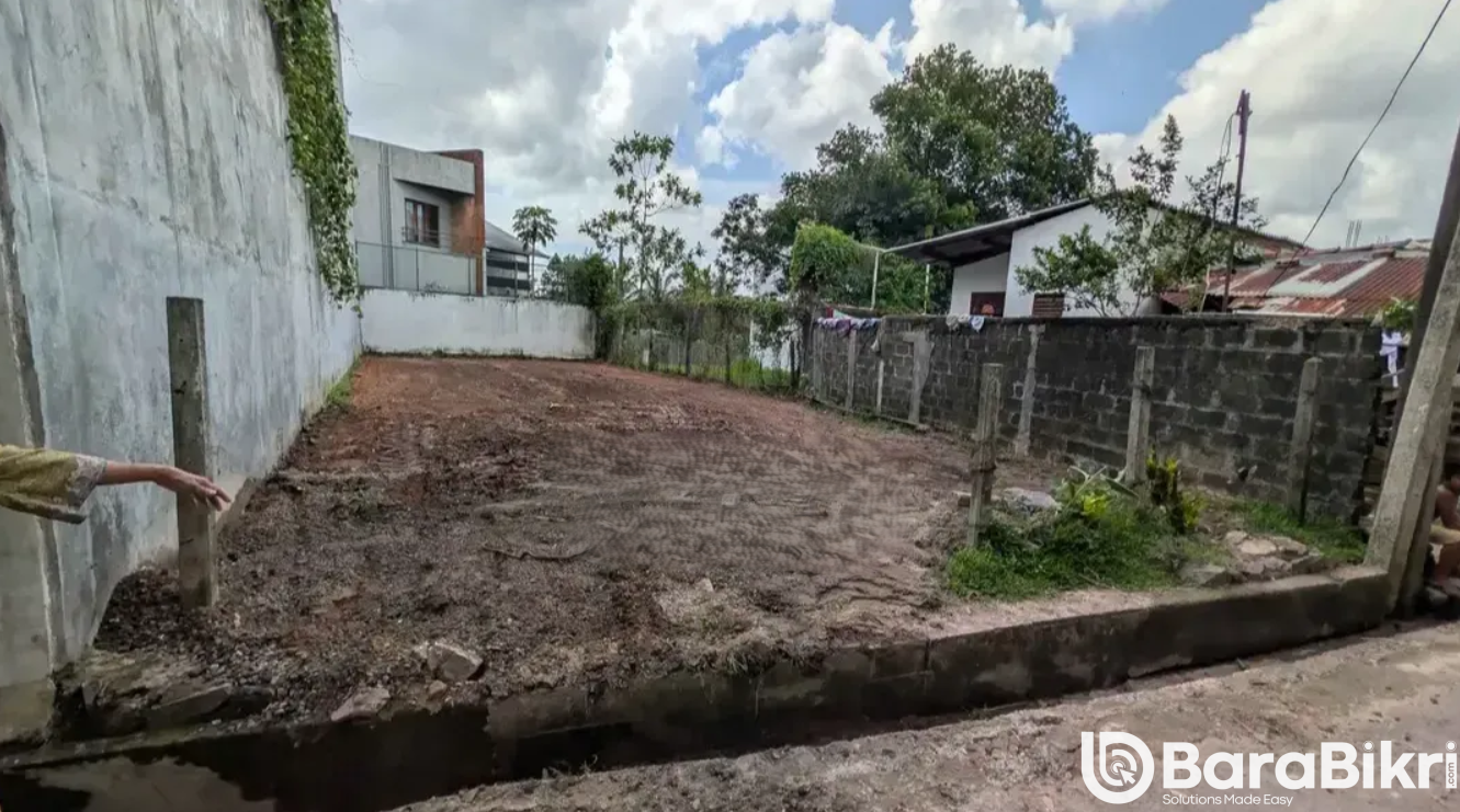 Main road commercial property with gas supply Agrabad