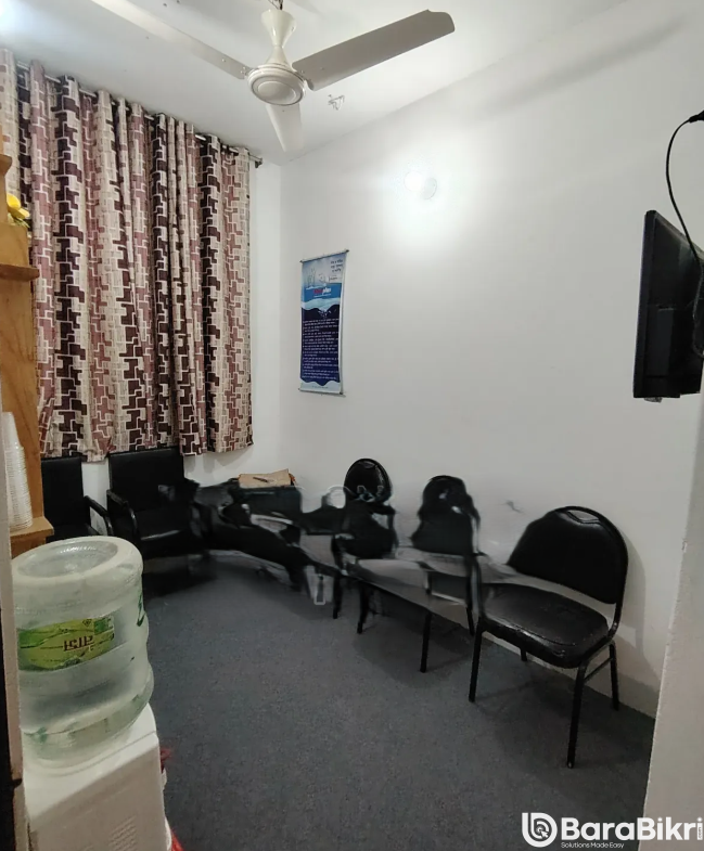 Affordable office space for online business Dhanmondi 12k