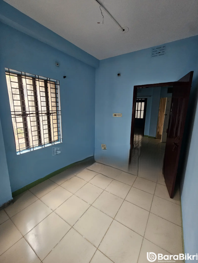Cheap 3 bedroom flat rent in Shewrapara under 15000